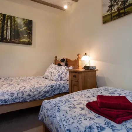 2 Bed In Low Row Oc-Ds1010 *