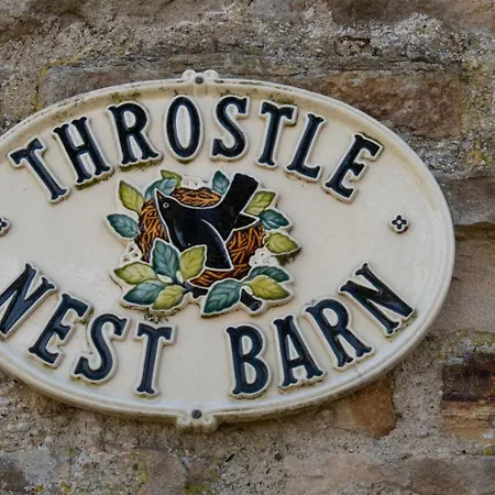 Throstle Nest Barn בית נופש *